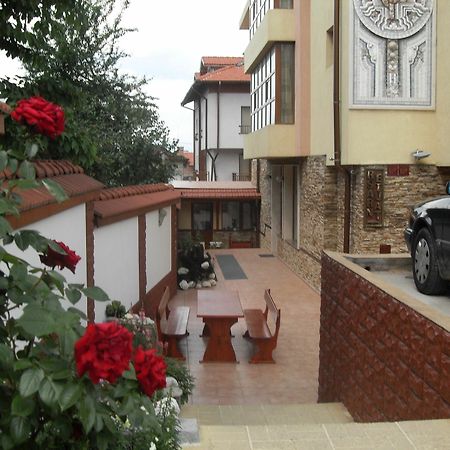 Стаи За Гости - Семейна Къща За Гости Ивел Bansko Dış mekan fotoğraf